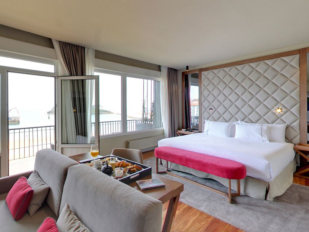 Hotel Silken Palacio Uribarren LEKEITIO, Spain