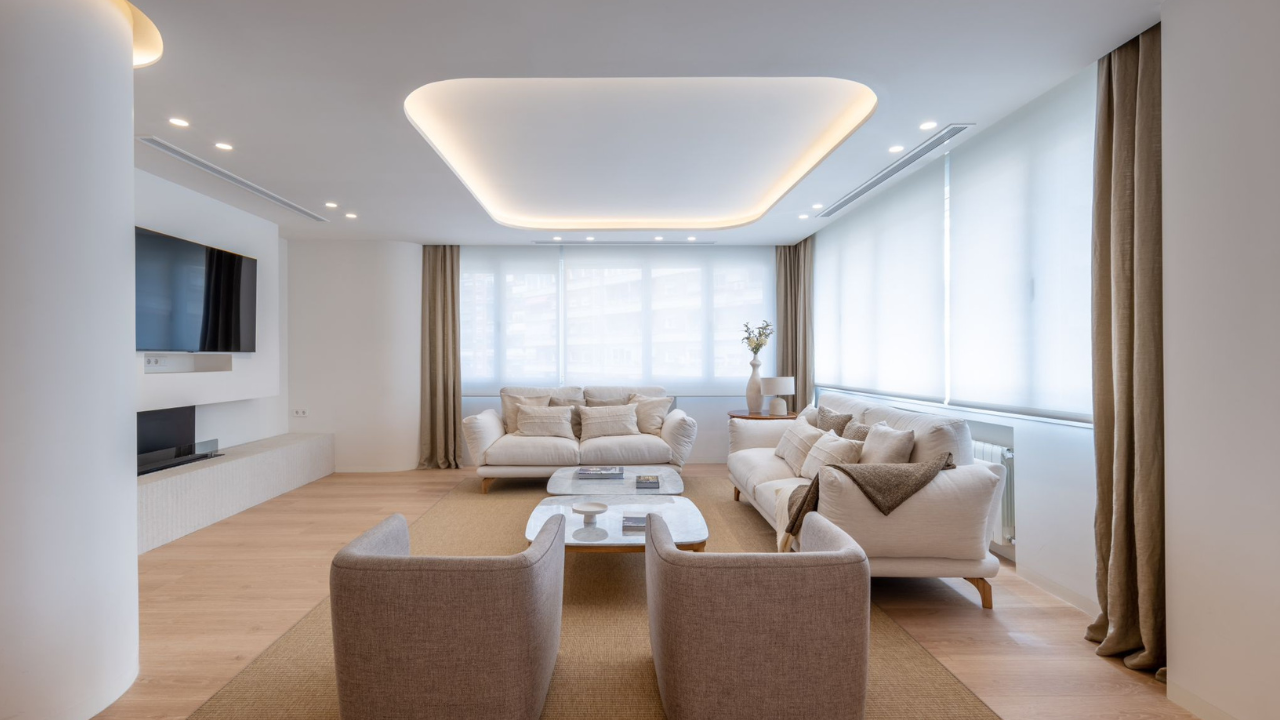 Diseño de interiorismo Arkhé Arquitectos - Mobiliario Beltá Frajumar - Cabecera
