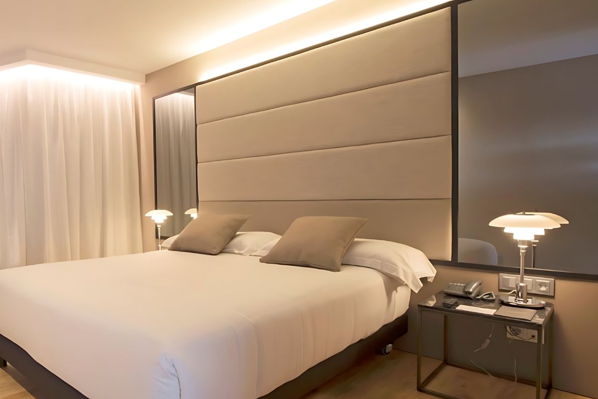 IBOA cama para Hotel - Mobiliario Contract Hospitality Belta Frajumar