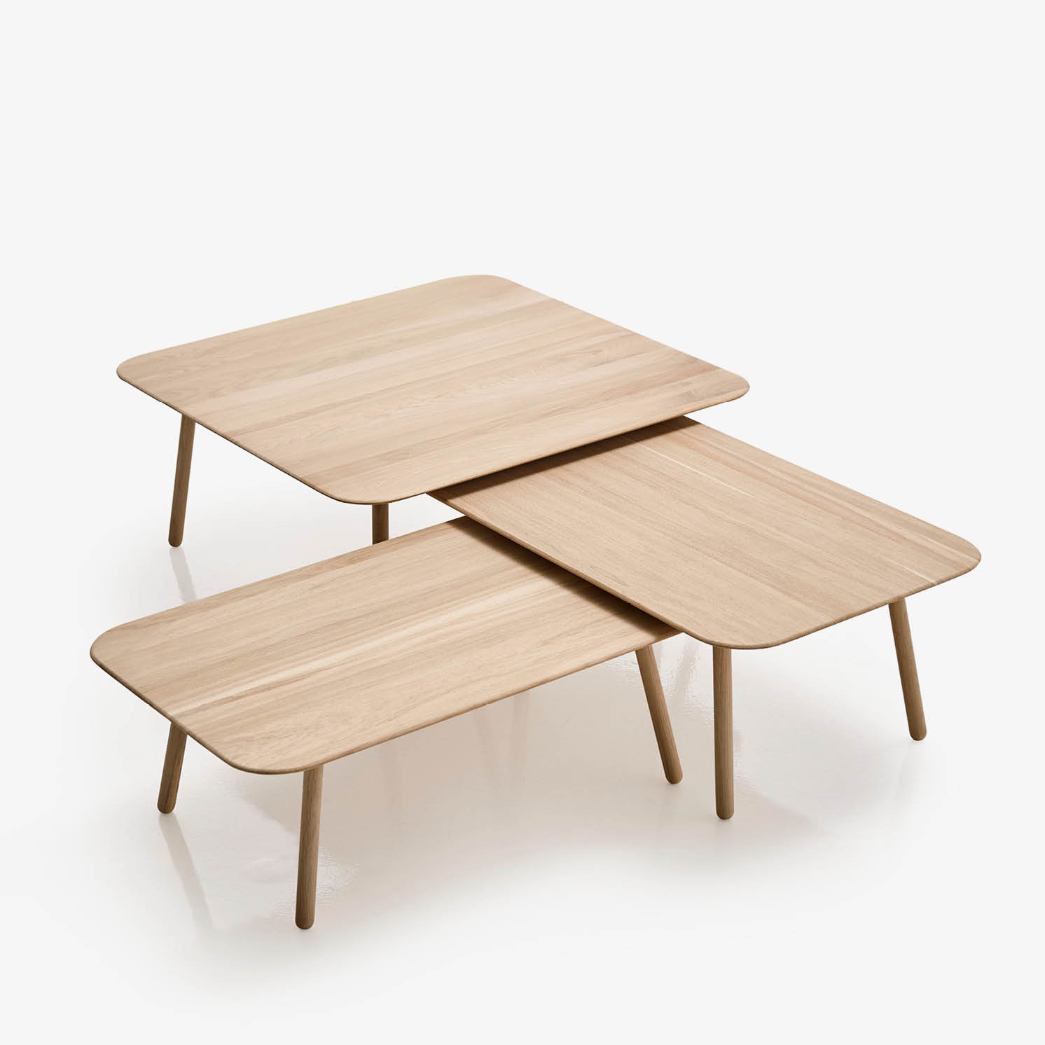 RUND mesa cuadrada - Mobiliario Beltá Frajumar