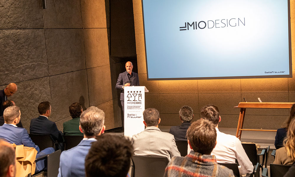 michele-corbani-ilmiodesing-ponencia-gala-premios-intercidec