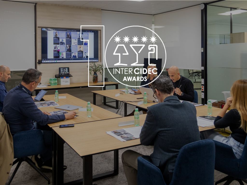 Reunión de Jurado en InterCIDEC 2025 - Frajumar